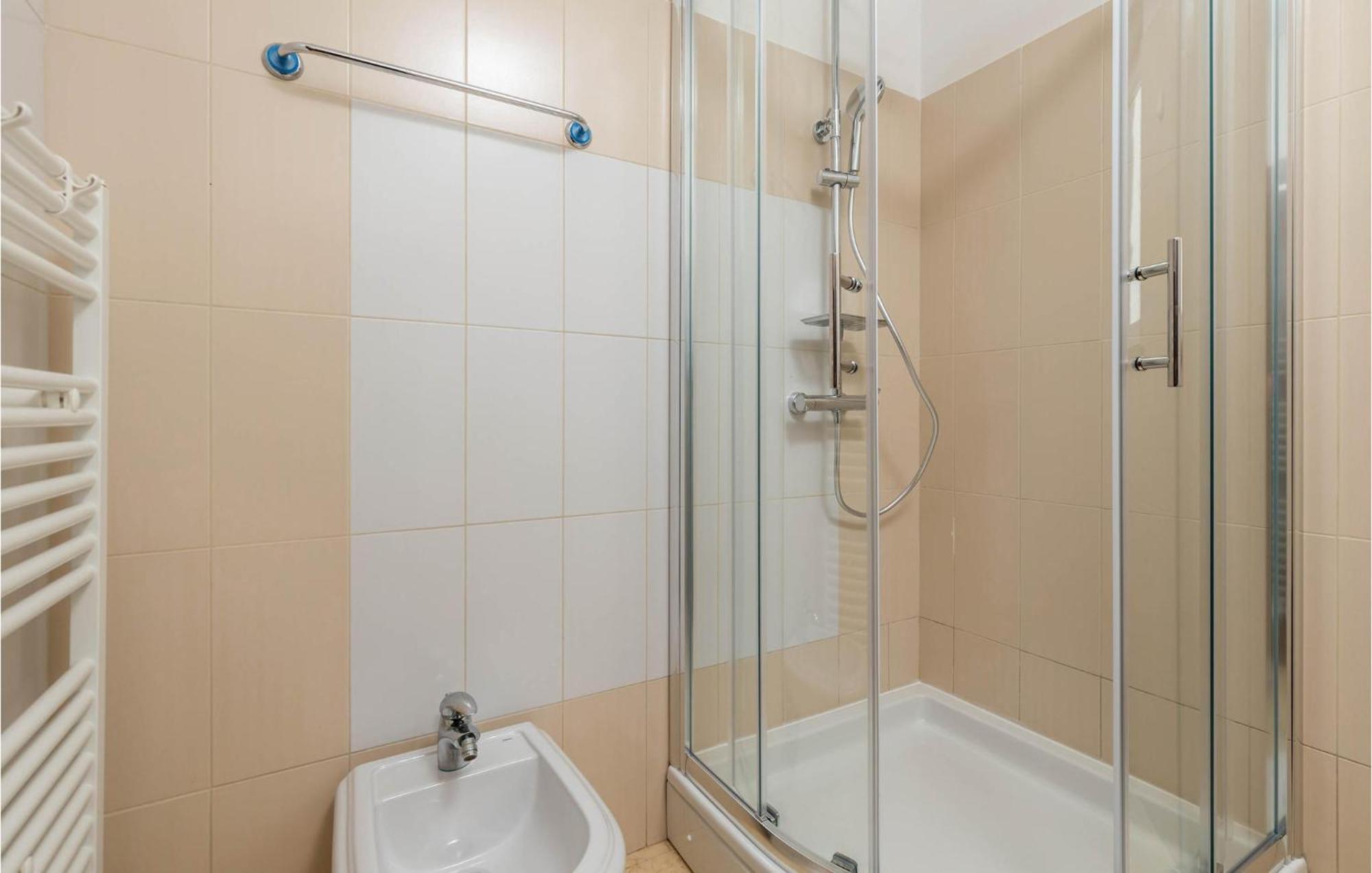 Pet Friendly Apartment In Icici With Wifi Kültér fotó